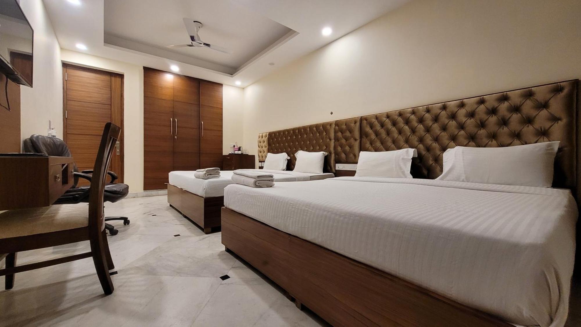 Jmd Residency Hotel New Delhi Exterior photo
