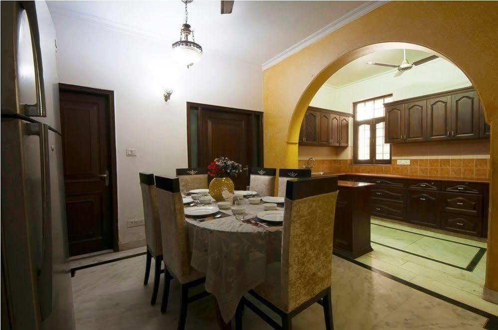 Jmd Residency Hotel New Delhi Exterior photo